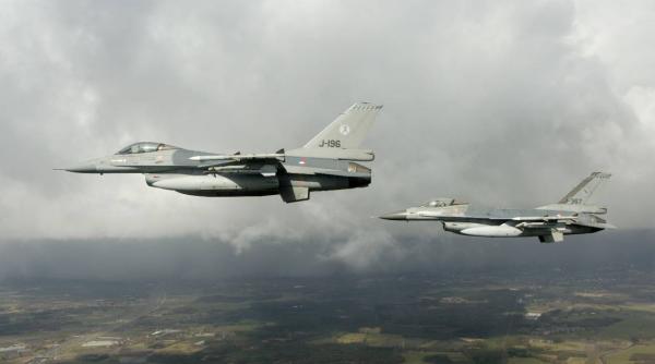 Olanda a permis Ucrainei să utilizeze avioanele F-16 pentru a ataca obiective strategice aflate pe teritoriul Federației Ruse