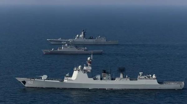 Rușii planifică exerciții în apropierea coastelor SUA. Nave de luptă și bombardiere strategice vor fi aduse în zona Mării Caraibilor