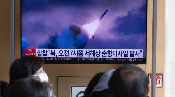 Luna și lansarea. Coreea de Nord a lansat o rachetă balistică în Marea de Est