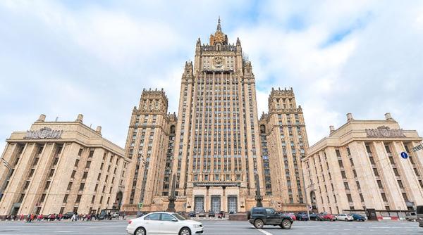 Rusia declară persona non grata un membru al Ambasadei României la Moscova