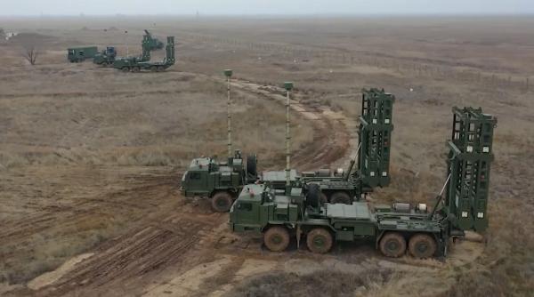 ”Putere de foc cât un întreg divizion de S-300”. Rușii vor să-i sperie pe piloții ucraineni de F-16 cu noile sisteme antiaeriene ”fără egal” S-350 Vityaz