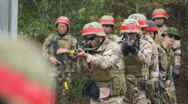 Noul centru NATO de instruire din Polonia ar putea antrena ucrainenii din străinătate / Prima brigadă de voluntari ucraineni este deja pregătită în Polonia