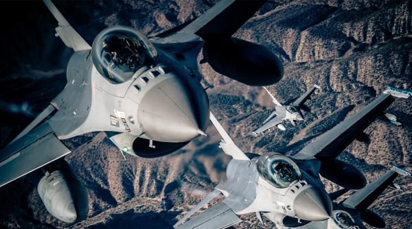 F-16, calea "ireversibilă" a Ucrainei către NATO: Aceste avioane vor zbura în spaţiul aerian ucrainean în această vară