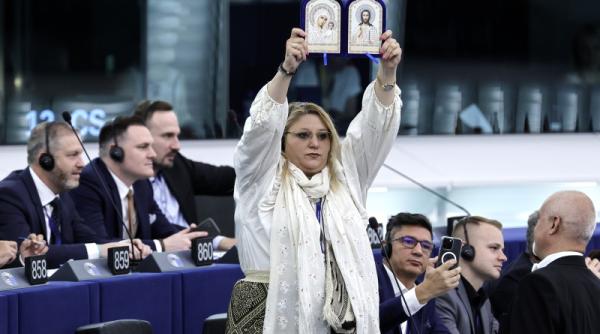 Ce scrie presa internațională despre europarlamentarul pro-rus care pune botniță României. Diana Șoșoacă a rușinat 95% din români