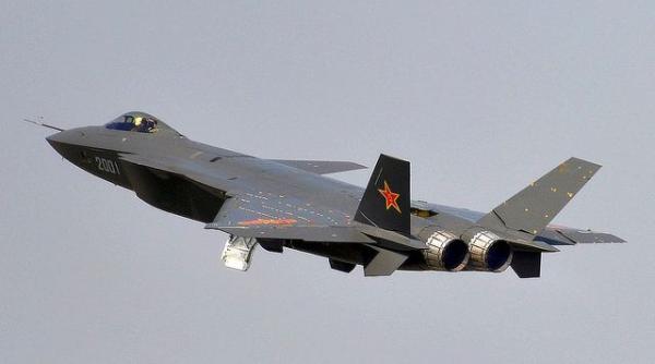 Scurtă istorie a incapacității Chinei de a-și construi avioane originale: De la MiG-21 sovietic, până la aeronavele stealth F-35, chinezii au copiat tot ce au prins