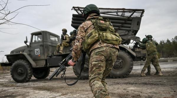 Berliner Zeitung: Ucrainenii avansează în regiunea Kursk, dar rușii avansează în Donbas. Ocupantul nu renunță la direcția Pokrovsk