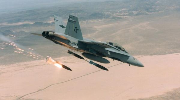 Avantaj SUA. Ce știm despre AIM-174B, noua rachetă care lovește ținte aeriene mai departe decât o pot face rușii și chinezii