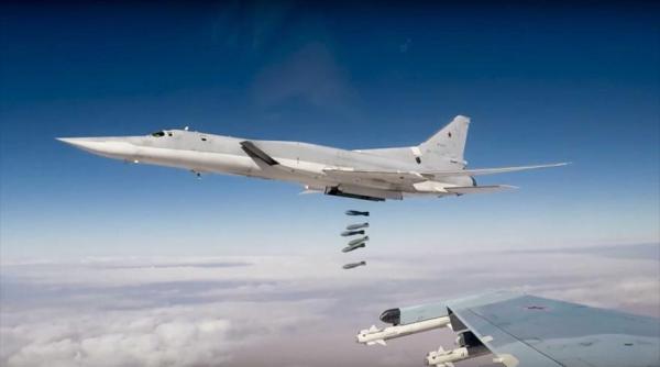 Bombardiere rusești Tu-22 s-au apropiat la doar câțiva kilometri de România. Rușii au lovit din zona Insulei Șerpilor în sudul Ucrainei