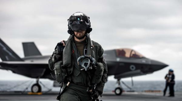 O posibilă retragere a Marii Britanii din programul american F-35: Ce implicaţii de securitate ar avea o astfel de decizie şi de ce contează proiectul Tempest?