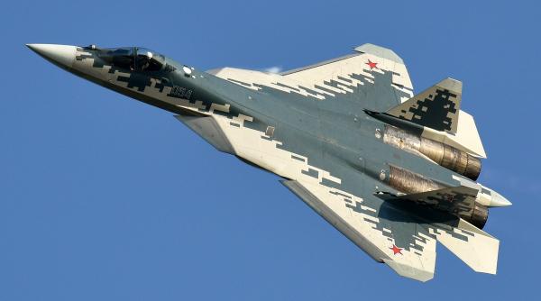 Rușii folosesc Su-57 împotriva Ucrainei. Kievul confirmă că noile avioane au participat la atacul masiv de luni