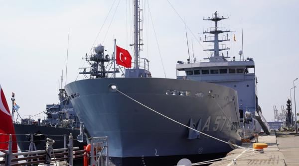 Turcia va trimite nave de război pentru a-și proteja navele care forează în apele Somaliei