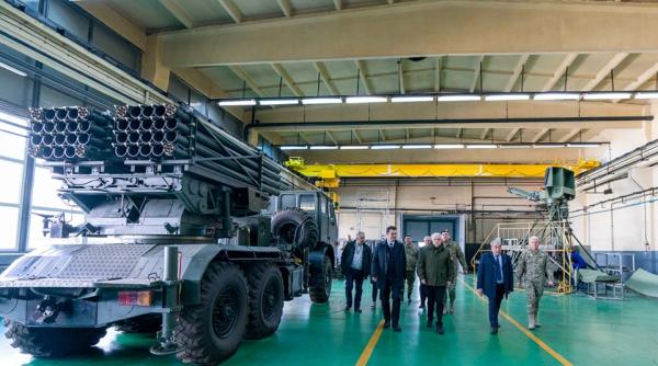 În așteptarea fabricii de pulberi de la Victoria, industria de apărare ar putea colabora cu Ucraina. Pe lista scurtă: O fabrică de TNT și drone construite la Tecuci