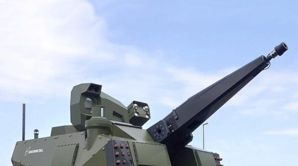 Până la apariția primelor sisteme laser antidrone, încă o țară europeană decide să cumpere tunuri antiaeriene Skyranger 30