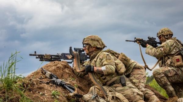 Polonia vrea să se asigure că nu va mai fi invadată vreodată. „Scutul Estului” ar putea fi cofinanțat și de fonduri europene