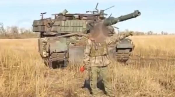 Un alt tanc Abrams ucrainean a căzut în mâinile ruşilor (Foto/Video): Dimensiunea prea mare a acestui blindat se dovedeşte a fi un dezavantaj