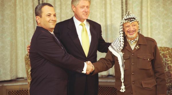 Bill Clinton: În 2000 Yasser Arafat m-a mințit. SUA și Israelul au oferit un stat palestinienilor, care inițial au acceptat oferta