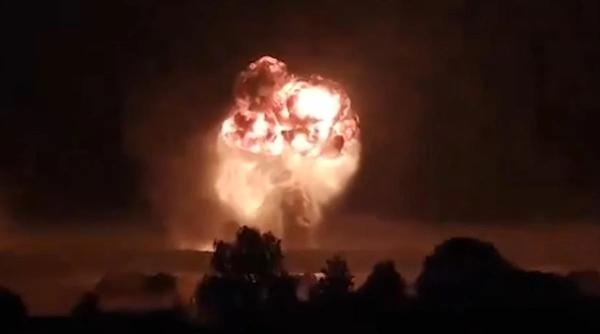 Ucrainenii au lovit o rafinărie de petrol din regiunea Saratov din Rusia, aflată la 1.000 de km distanță