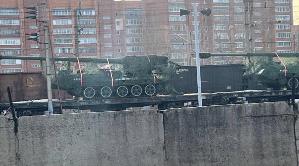 Soldații nord-coreeni n-au venit cu mâna goală pentru a lupta alături de Rusia. Un tun autopropulsat M1989 Koksan a fost fotografiat în Kursk