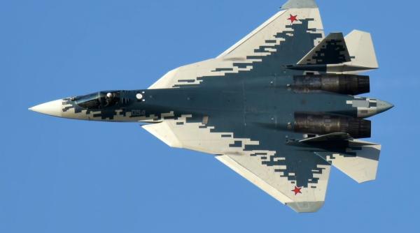 După ce chinezii au râs, la propriu, de Su-57, Rusia se laudă că avionul de generația a 5-a e combat proven cu performanțe „uluitoare” împotriva Ucrainei