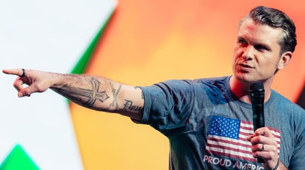 „Who the f**k is this guy?” Reacții din toate părțile după unda de șoc trimisă de Trump: Pete Hegseth, noul șef politic al celei mai puternice armate din lume