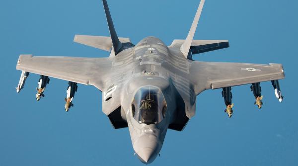 România a semnat contractul pentru achiziția celor 32 de avioane F-35. Forțele Aeriene Române vor consolida semnificativ capacitățile de descurajare ale NATO