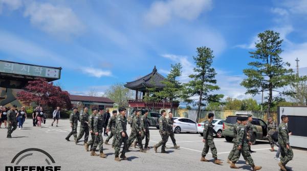 Situație ciudată în Coreea de Sud: A fost ridicată legea marțială după ce Parlamentul a blocat decretul președintelui de instituire a legii