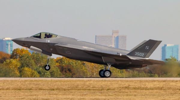 Polonia, cu un pas mai aproape de intrarea în grupul de elită al aviației: Primul sau avion F-35A finalizează zborul inaugural