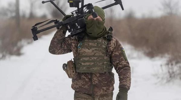 Marea Britanie va conduce o coaliție internațională ce va furniza Ucrainei 30.000 de drone