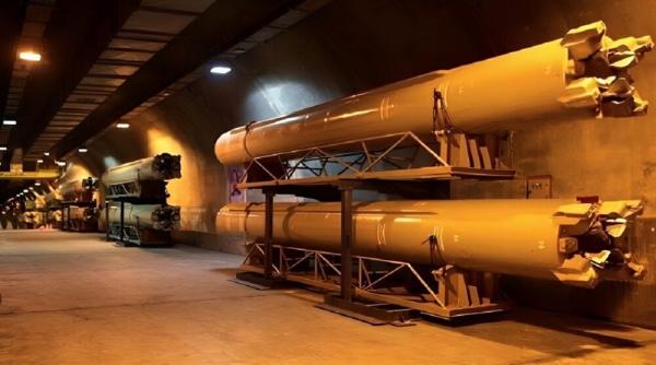 Pe fondul tensiunilor cu SUA și Israel, Iranul îşi ascunde arsenalul militar la 500 de metri sub pământ (Foto/Video): Nu este suficient pentru bombele de tip „bunker buster” GBU-28