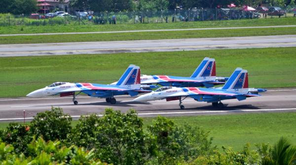 Cum a ajuns Su-35 rus „victima” americanilor. Rusia insistă că o putere din Asia de Sud-Est va cumpăra cel mai promovat avion al rus, deși aceasta a făcut un pas în spate