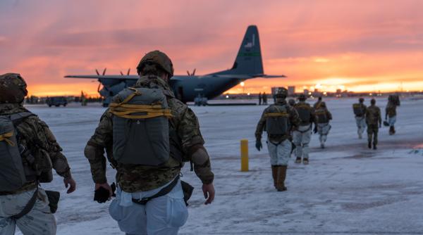 Armata SUA desfășoară sute de militari în Arctica pentru a-și consolida interesele strategice