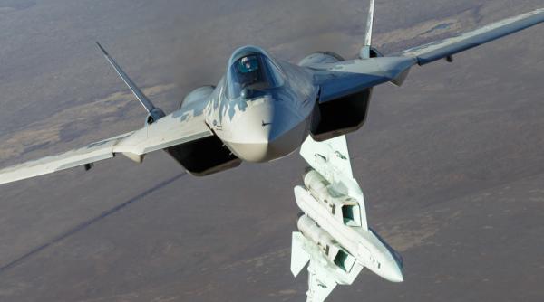 E Revelion în Rusia după ce s-a găsit primul client extern pentru Su-57. Avioanele ruse vor avea misiunea de a contracara F-16 Viper, în cea mai modernă versiune