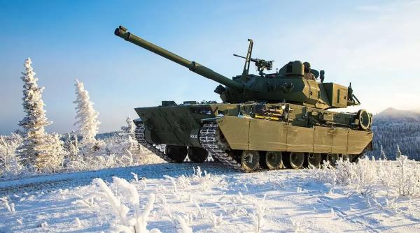 Premieră pentru U.S. Army: Primul tanc M10 Booker, dezvoltat în cadrul programului militar MPF, a fost trimis în regiunea Arctică pentru teste