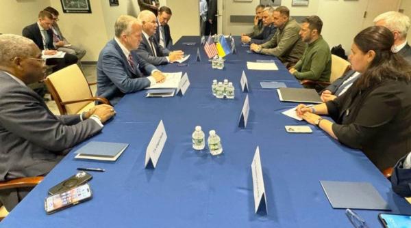 O factură mai puțin usturătoare. Acordul cu SUA ține cont de interesele Ucrainei, susține Zelenski. Presa a publicat textul integral