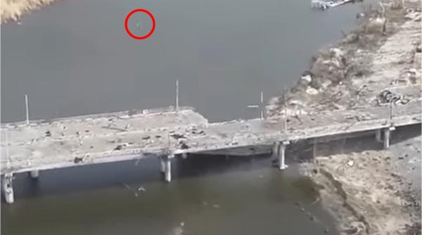 Mișcări pe frontul din Herson. Aviația militară a Ucrainei a distrus podul Konka peste un braț al Niprului (Video). Lovitura a avut loc la sud de orașul Herson