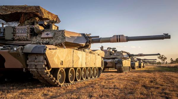 Incertitudine cu privire la tancurile Abrams australiene donate Ucrainei: Joaca lui Donald Trump de-a asistența militară a dus la blocarea unui hub logistic din Polonia