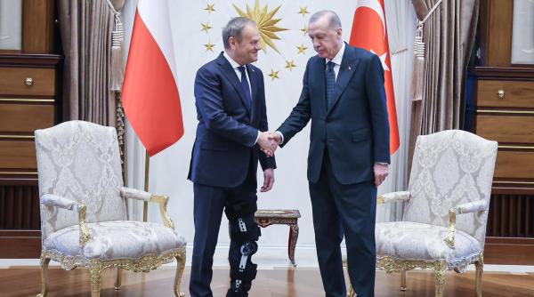 Mai funcționează Trilaterala cu Polonia și Turcia? Ștefan Popescu: Tusk a fost la Ankara fără să oprească la București. Istoria a intrat într-un accelerator iar noi pierdem timp