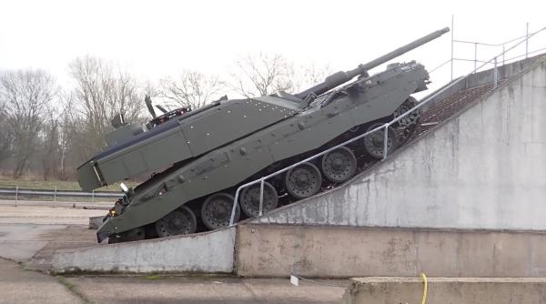 Challenger 3 va fi un tanc cu adevărat impresionant. Marea întrebare e: Cel mai bun tanc construit vreodată sau un proiect niciodată finalizat?