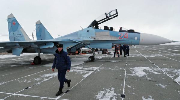 Continuă seria de pierderi usturătoare pentru Forțele Aerocosmice. Ucrainenii mai distrug un Su-30SM rusesc. L-au prins în baza aeriană Rostov-pe-Don