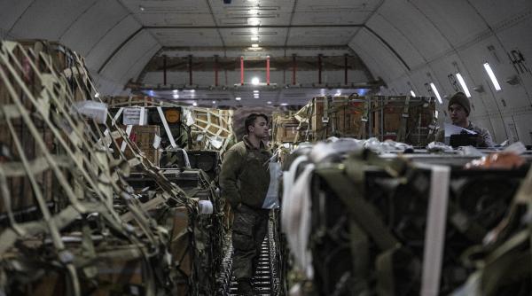 Trump a aprobat, pentru prima dată de la începutul mandatului, vânzarea de arme către Ucraina în valoare de 50 de milioane de dolari