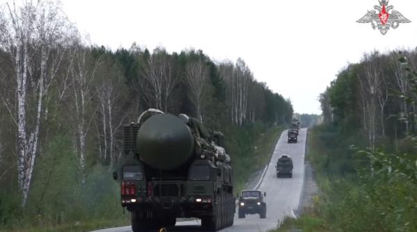 Serviciile ucrainene de informații: Putin va testa în această seară racheta Yars cu o rază de acţiune de 10.000 km - doar pentru spectacol