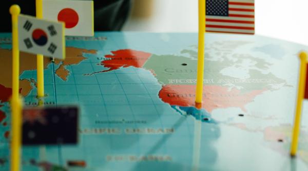 Armata americană și-ar putea schimba strategia? SUA iau în considerare repoziționarea forțelor din Indo Pacific. Coreea de Sud afirmă că nu a purtat discuții legate de acest subiect