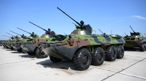 ”Încearcă să ne împuște pe la spate”. Serviciul rusesc de informații externe SVR îi ceartă pe aliații sârbi pentru că trimit armament Ucrainei