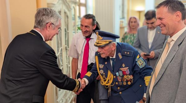 Măsuri active (aktivnye meropriyatiya) la vedere: La Ambasada Rusiei de la București, un general acuzat de trădare primește omagii și oferă „garanții de pace”