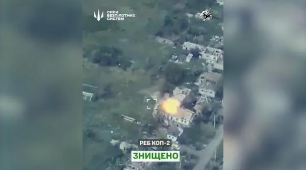 Sistemul rusesc KOP-2, folosit pentru bruiajul dronelor, distrus pe frontul din Ucraina chiar de o unitate de drone