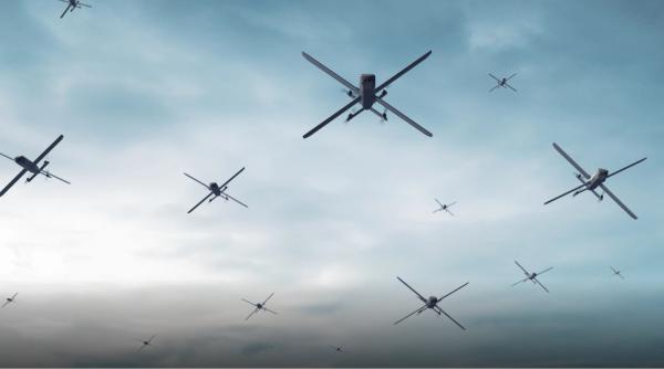 "Vrem să instruim 15.000 de adulți și 7.000 de copii". Lituania va preda construirea și operarea dronelor chiar și copiilor de 8 ani