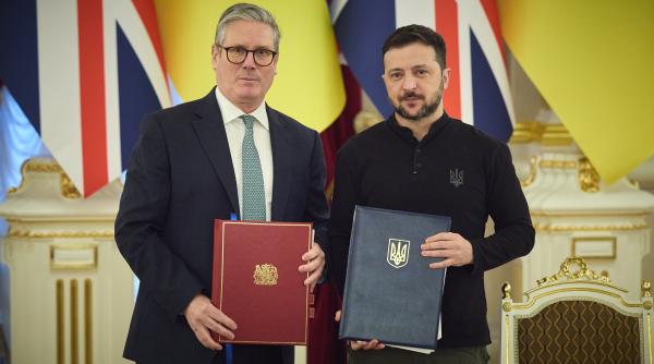 Marea Britanie face un pas înapoi în privința viitoarei forțe de menținere a păcii în Ucraina. Misiunea de pace britanică, recalibrată pentru negocierile cu Moscova