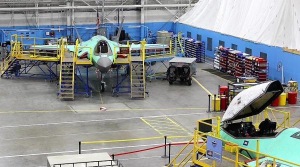 Casa Albă vrea să preia părți din marile companii americane din apărare, inclusiv Lockheed Martin