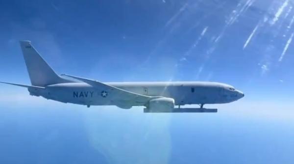 Războiul invizibil din Marea Neagră: Cum a devenit un avion american P-8 Poseidon, echipat cu un ''radar secret'', principala țintă a Rusiei (Foto/Video)