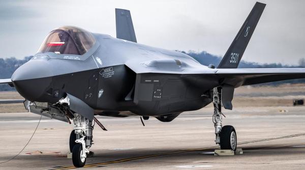 Viitoarele escadrile de F-35 poloneze primesc pachetul „long life” într-un acord uriaș. România vine tare din spate și ea în programul F-35